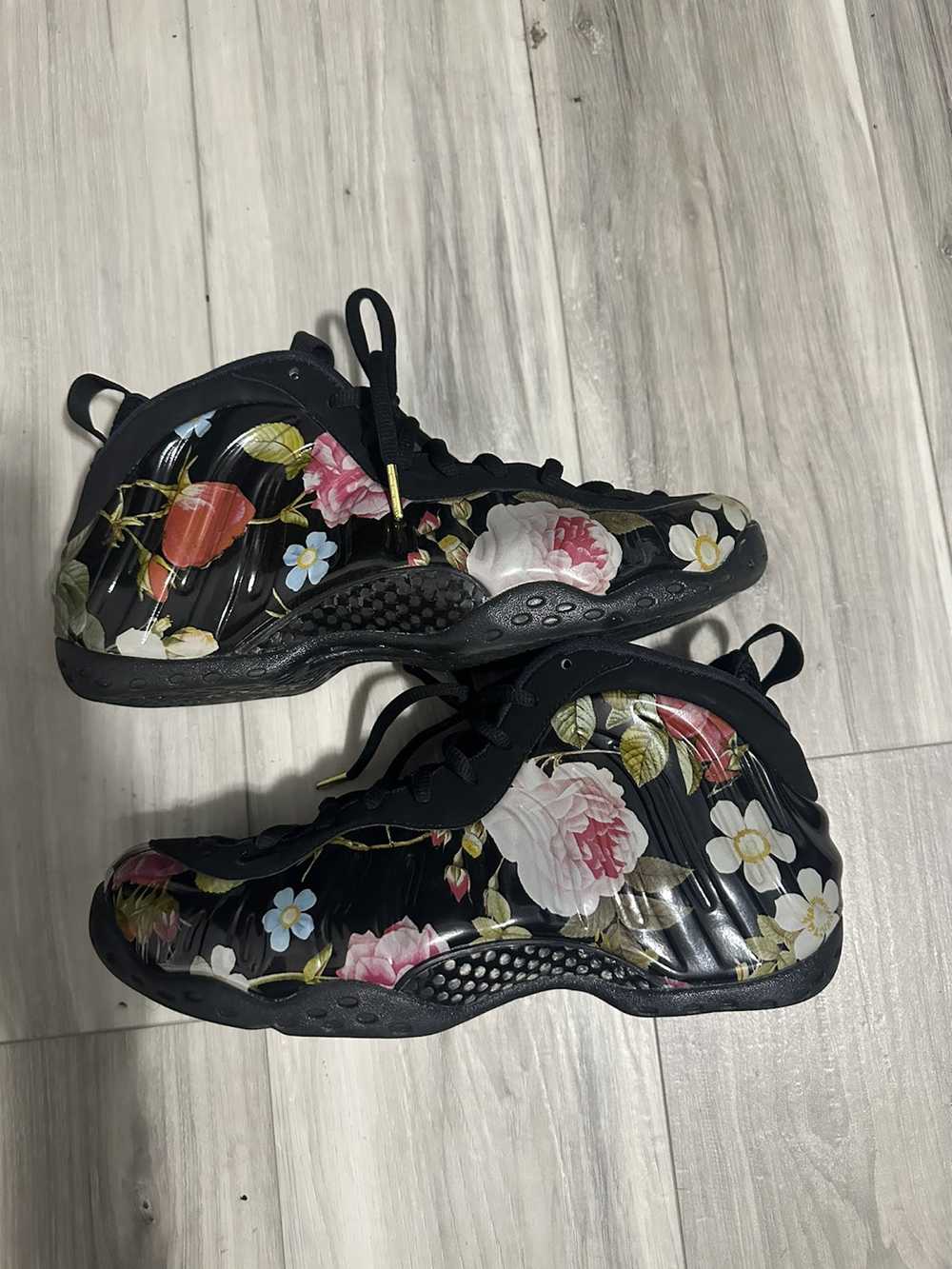 Nike Air Foamposite One Floral - image 1