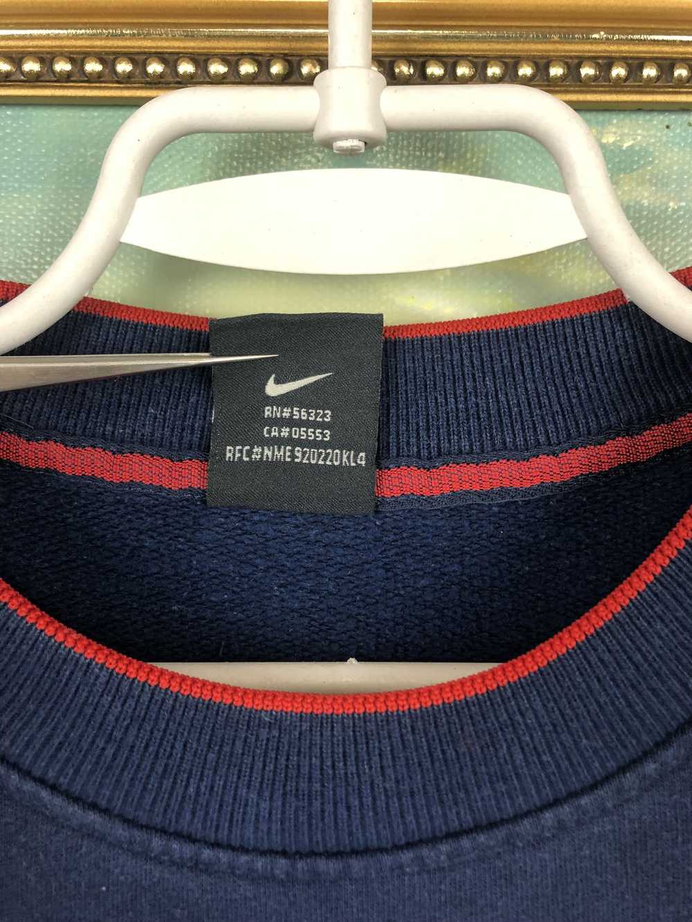 Hype × Rare × Vintage Vintage Nike Sweatshirt Rar… - image 8