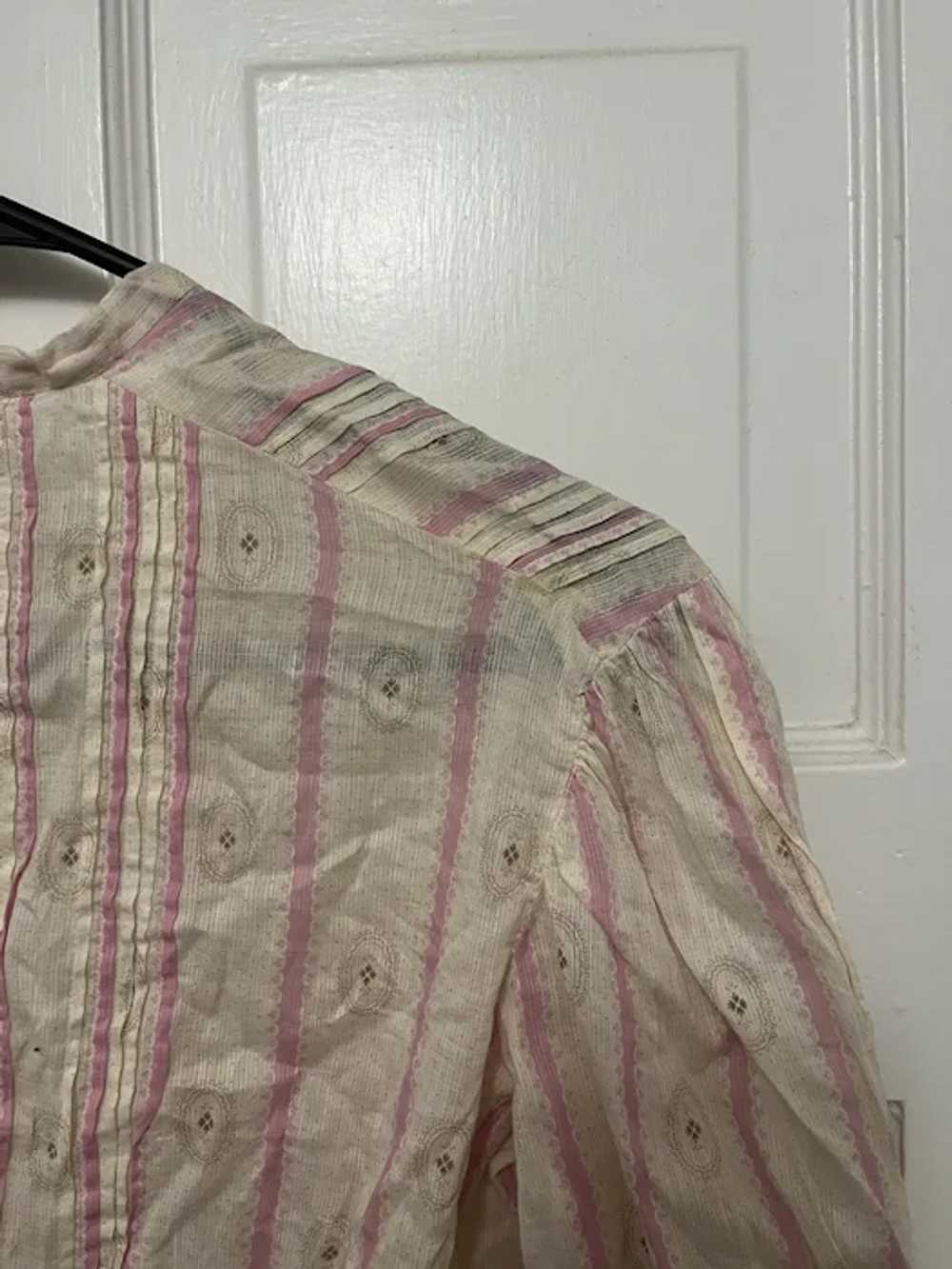 Antique Ladies Victorian Top Blouse Silk W/ Strip… - image 10