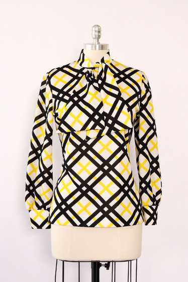 Graphic Plaid Bow Blouse L