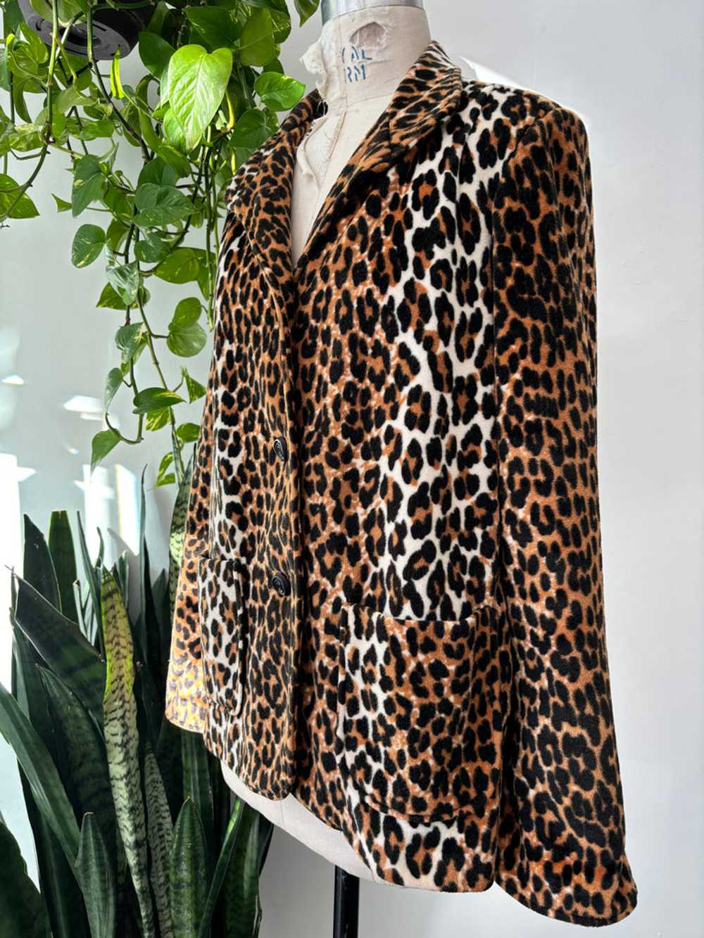 Vintage Faux Leopard print jacket - image 2