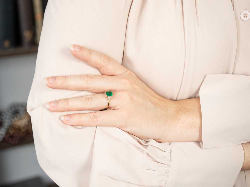 Emerald and Diamond Yellow Gold Ring - image 5