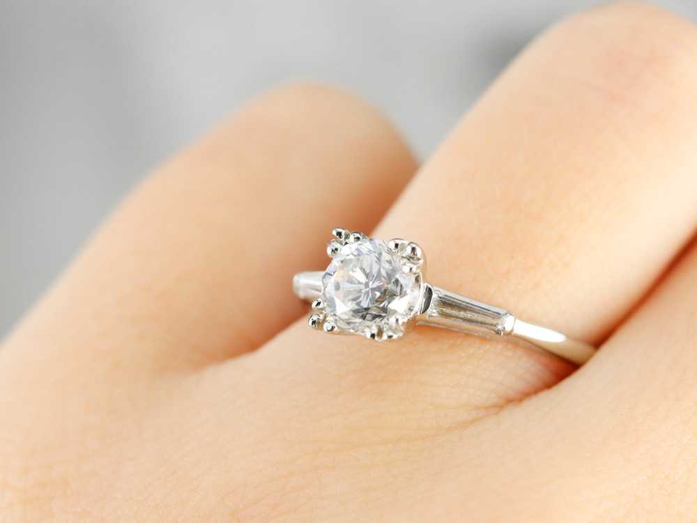 Stunning Retro Era Diamond Engagement Ring - image 5
