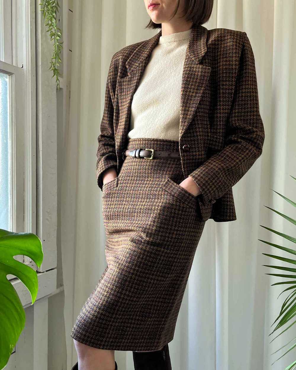 90s Houndstooth Wool Skirt Suit - image 1