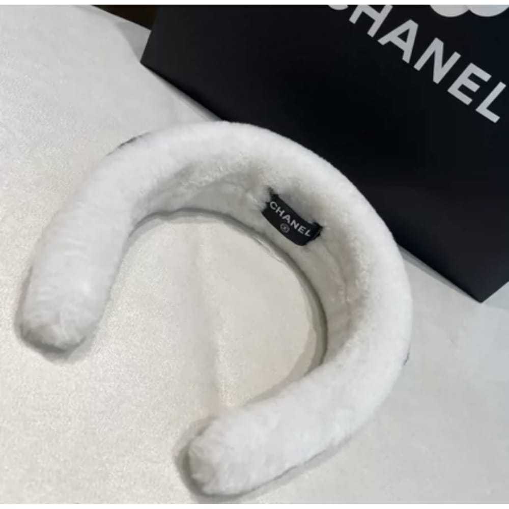 Chanel Chanel faux fur hair accessory - image 4