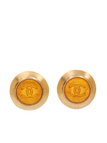 CHANEL Pre-Owned 1999 CC button post earrings - Go