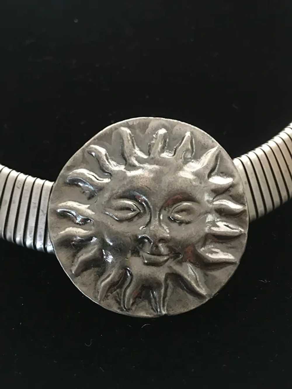 A Charming vintage sun necklace with divine smili… - image 2