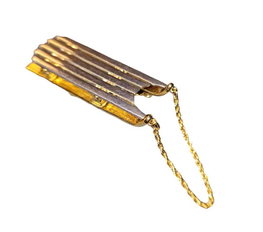 Goldtone Silvertone Sled Sleigh Pin - image 3