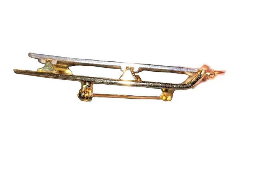 Goldtone Silvertone Sled Sleigh Pin - image 9