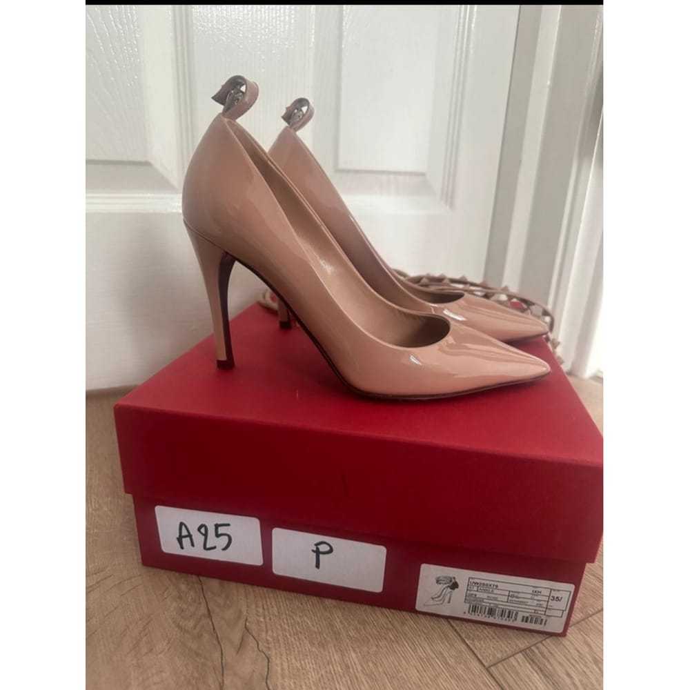 Valentino Garavani Studwrap patent leather heels - image 7