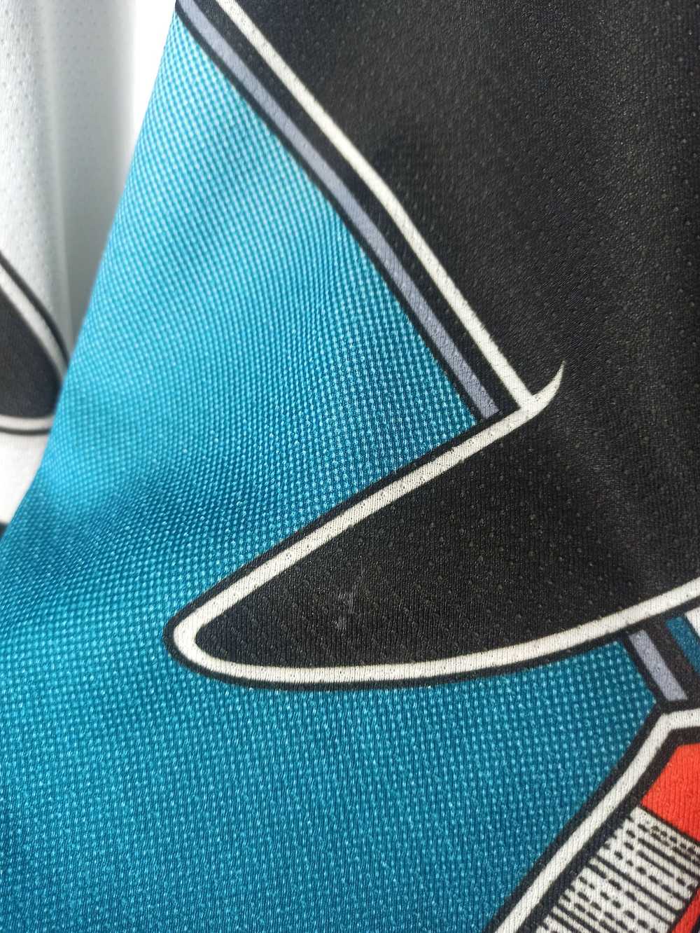 NHL × Starter × Vintage NHL San Jose Sharks AOP J… - image 9