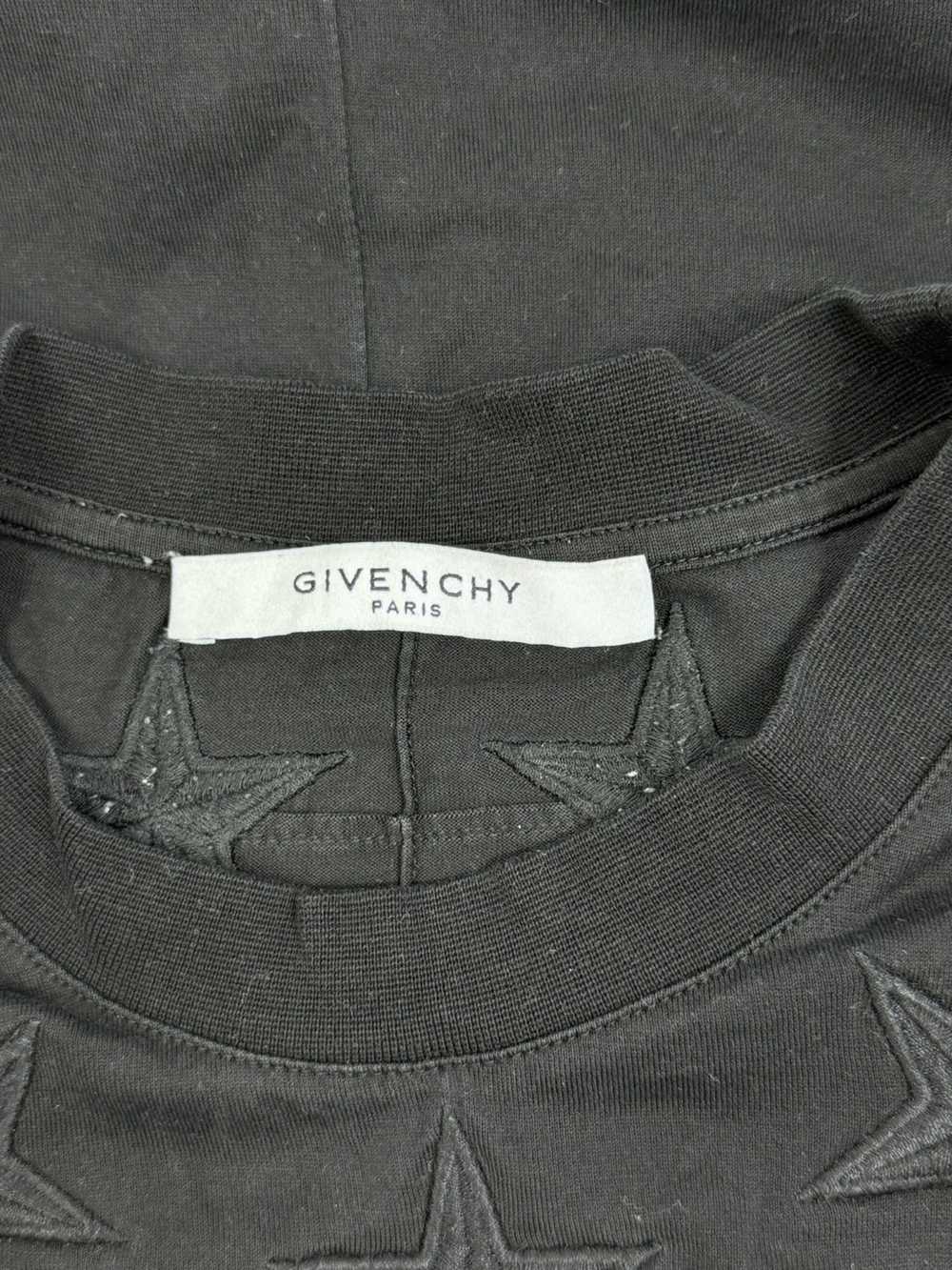 Givenchy × Riccardo Tisci STAR PATCH SHORT OVERSI… - image 4
