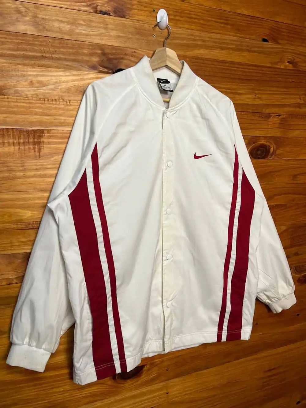 Nike Vintage Y2K Nike Swoosh Nylon Coach Jacket - image 3