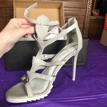 Beau + Ashe strapped heels grey and white 8