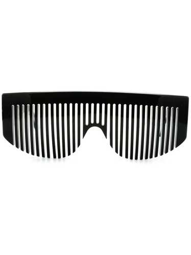 CHANEL Pre-Owned 1993 comb-detail sunglasses - Bla