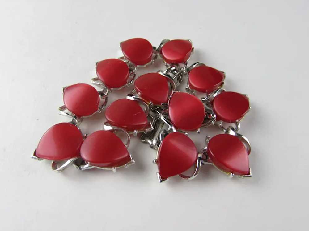 Vintage Red Thermoset Silver Tone Necklace - image 10
