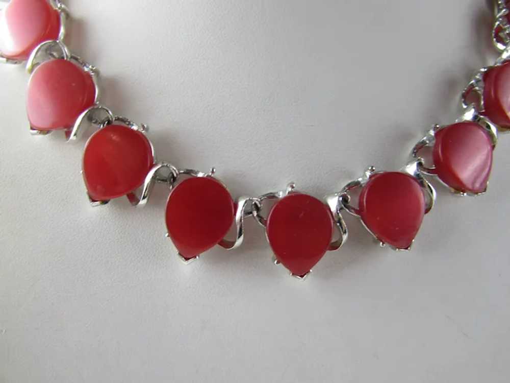 Vintage Red Thermoset Silver Tone Necklace - image 3