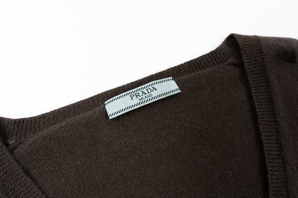 Prada × Vintage 📌PRADA V-neck Sweater Brown Wome… - image 3