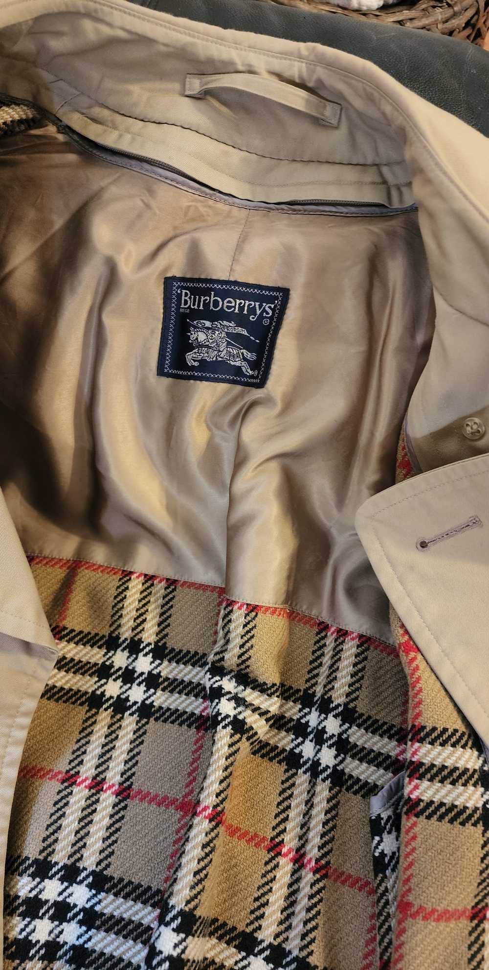 Burberry Burberry Trench Coat - image 3