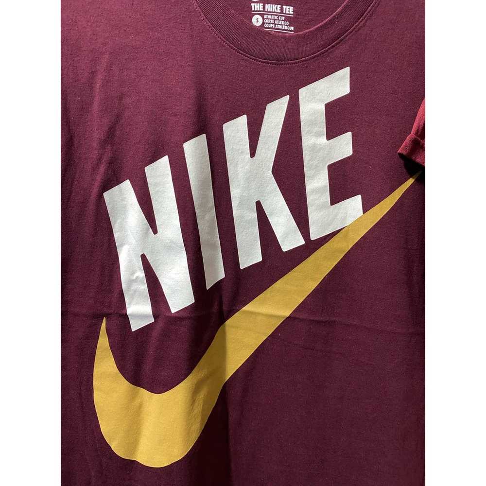 Nike shirts 2 total Maroon color size Small 1 Dri… - image 11