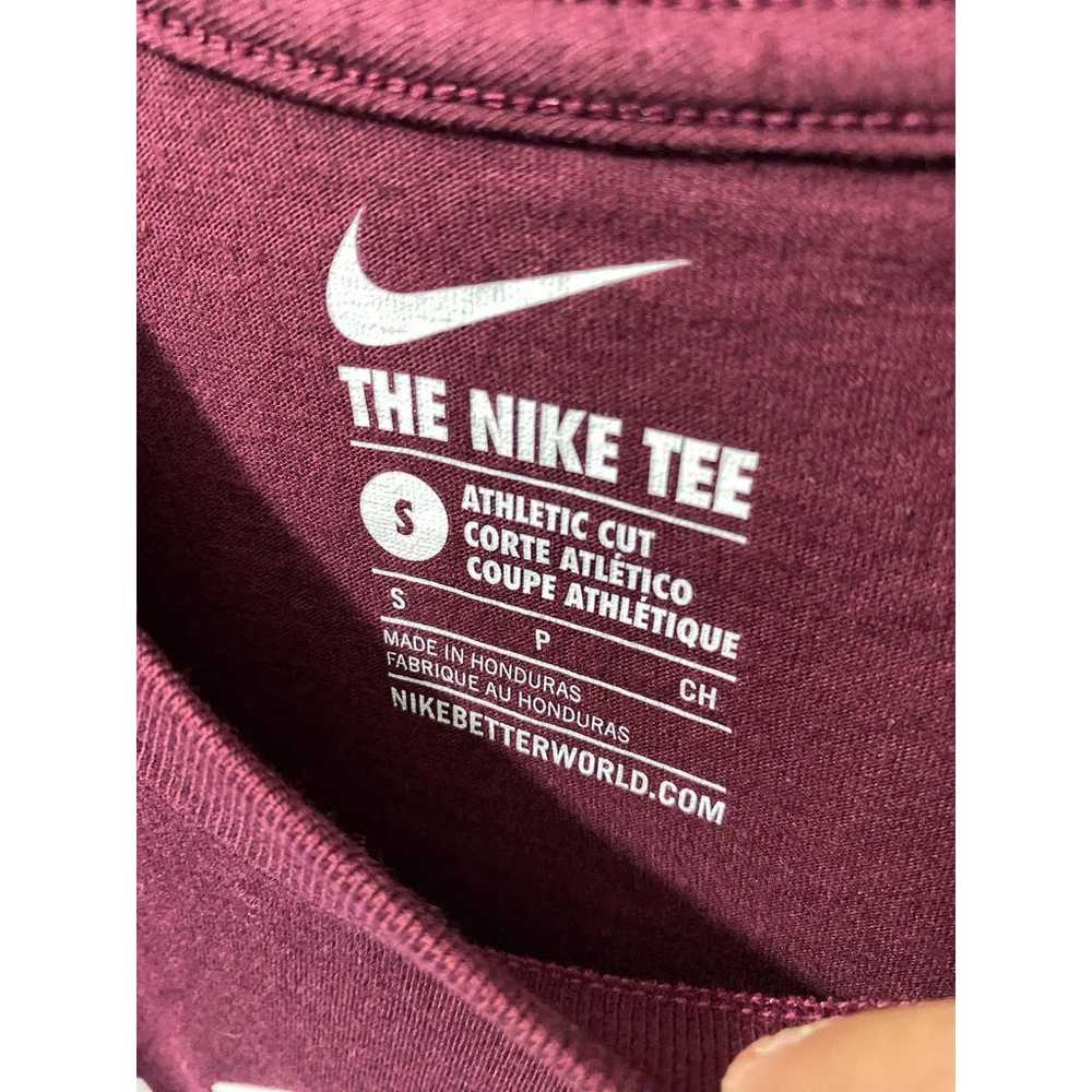 Nike shirts 2 total Maroon color size Small 1 Dri… - image 4