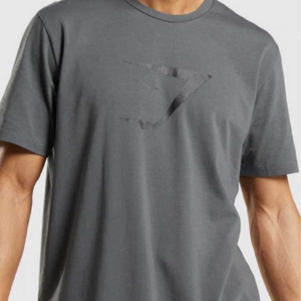 Gymshark Men’s T-Shirts (5 Pack Bundle) - image 9
