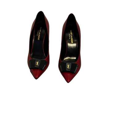 Saint Laurent women's pointed toe shoes