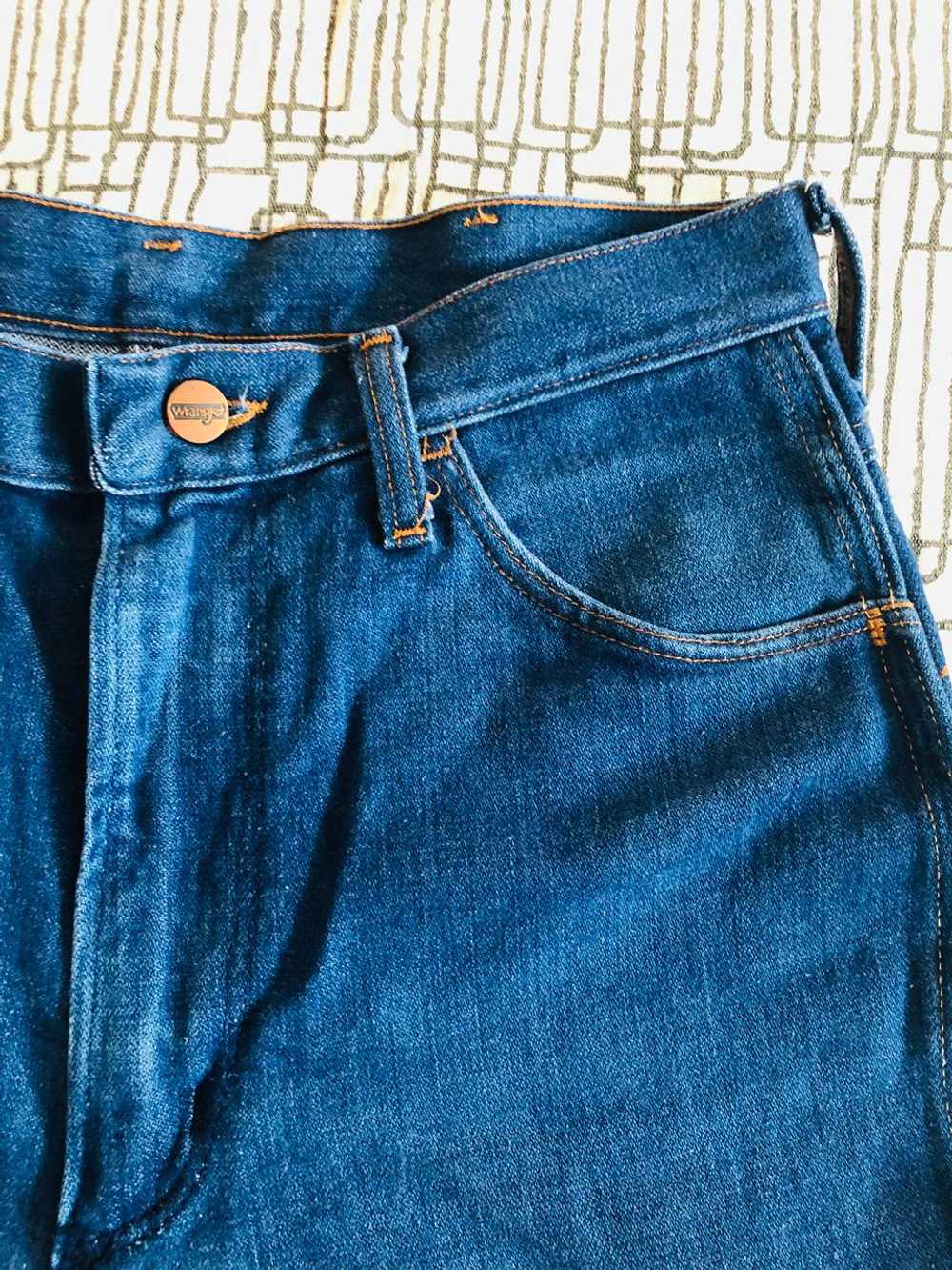 Wrangler High-Waisted Flared Jeans (32) - image 4