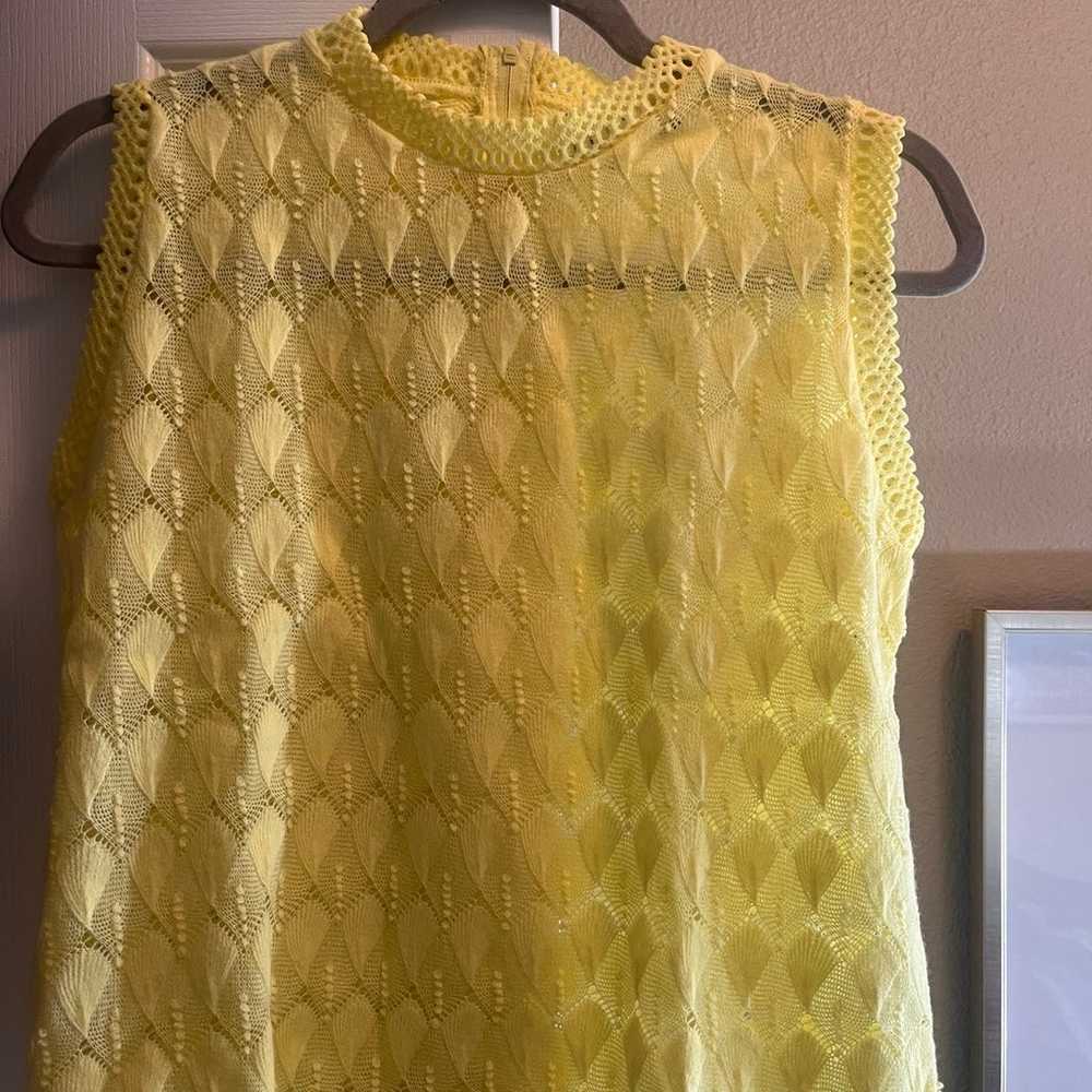 Vintage 70's, bright yellow scallop lace fabric w… - image 2