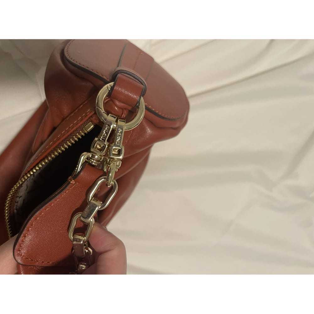 Manu Atelier Cylinder leather handbag - image 5