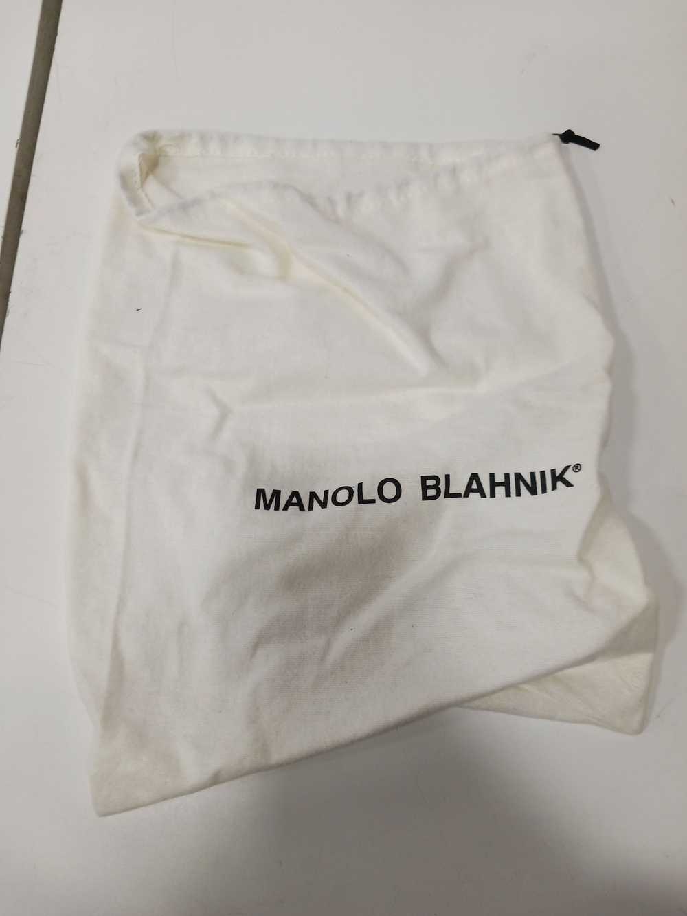 Women's Manolo Blahnik Gold d'Orsay Stiletto Heel… - image 2
