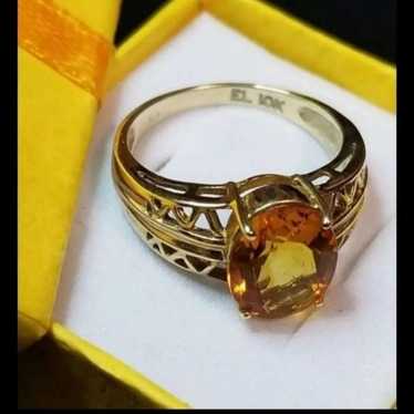 10K Real Gold Oval Citrine Ring 
Beautiful Oval Ci