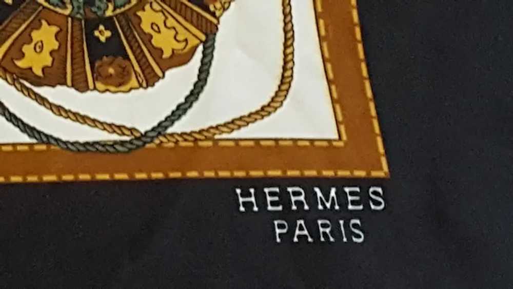 Elegant Vintage Hermès Paris 100% Designer Silk S… - image 3