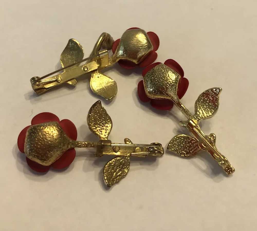 Set of 3 Vintage Gold Tone Metal Red Rose Scatter… - image 5