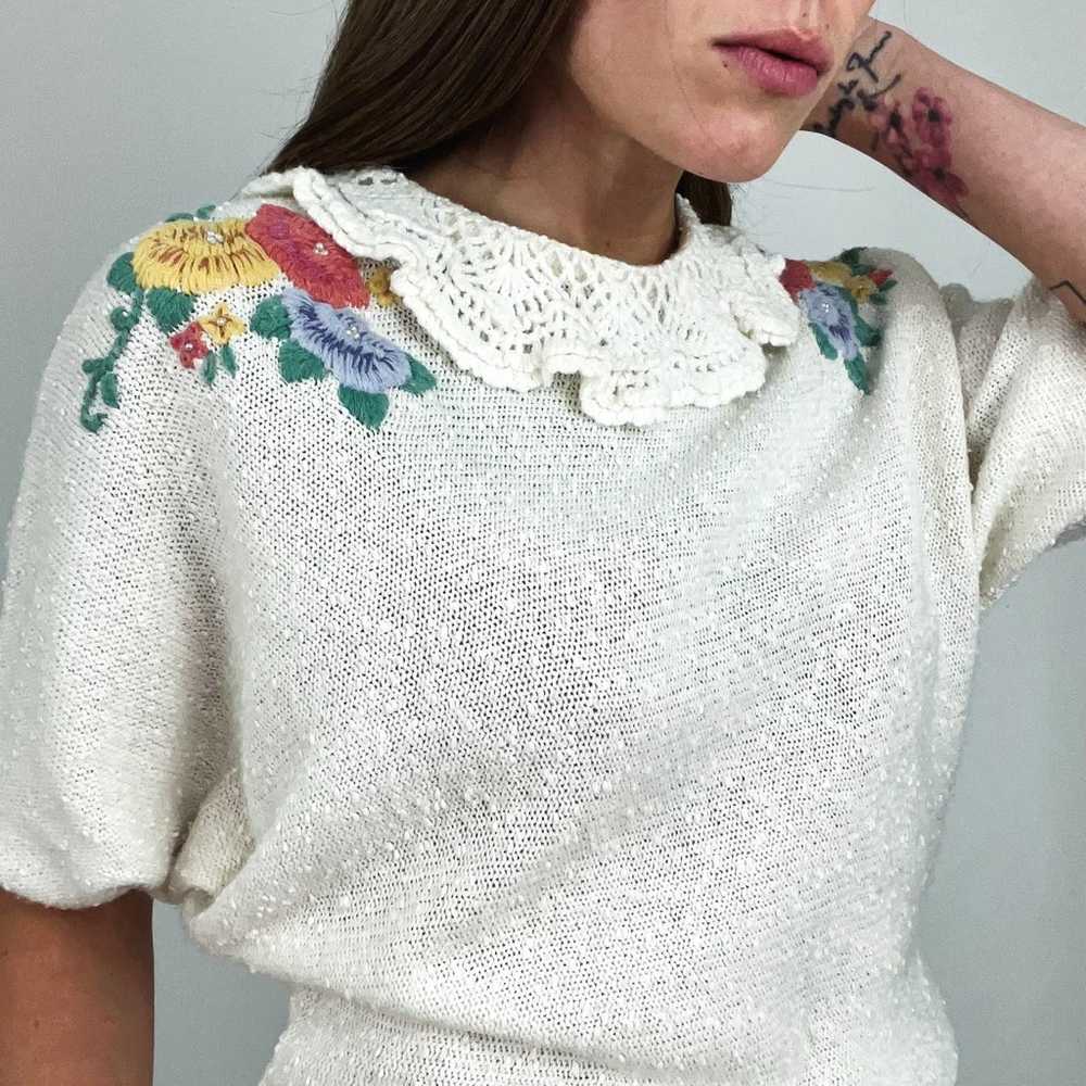Vintage Bouclé Knit Ruffle Collared Embroidered B… - image 4