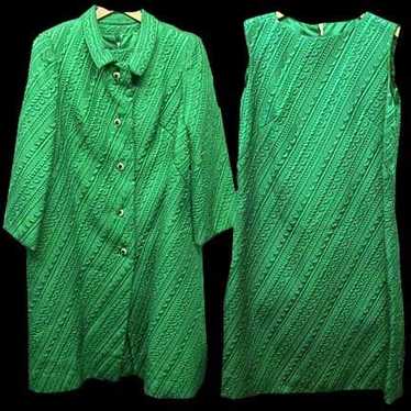 Bonwit Teller Shiny Sea Green with Wave Pattern M… - image 1