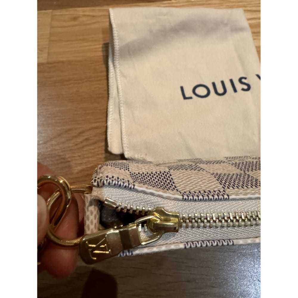 Louis Vuitton Vegan leather purse - image 4