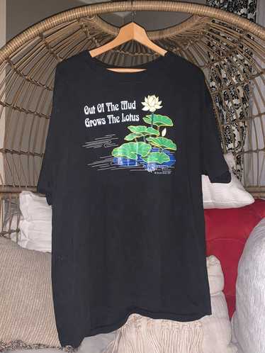 Vintage 1995 Vintage shirt “Out Of The Mud Grows … - image 1