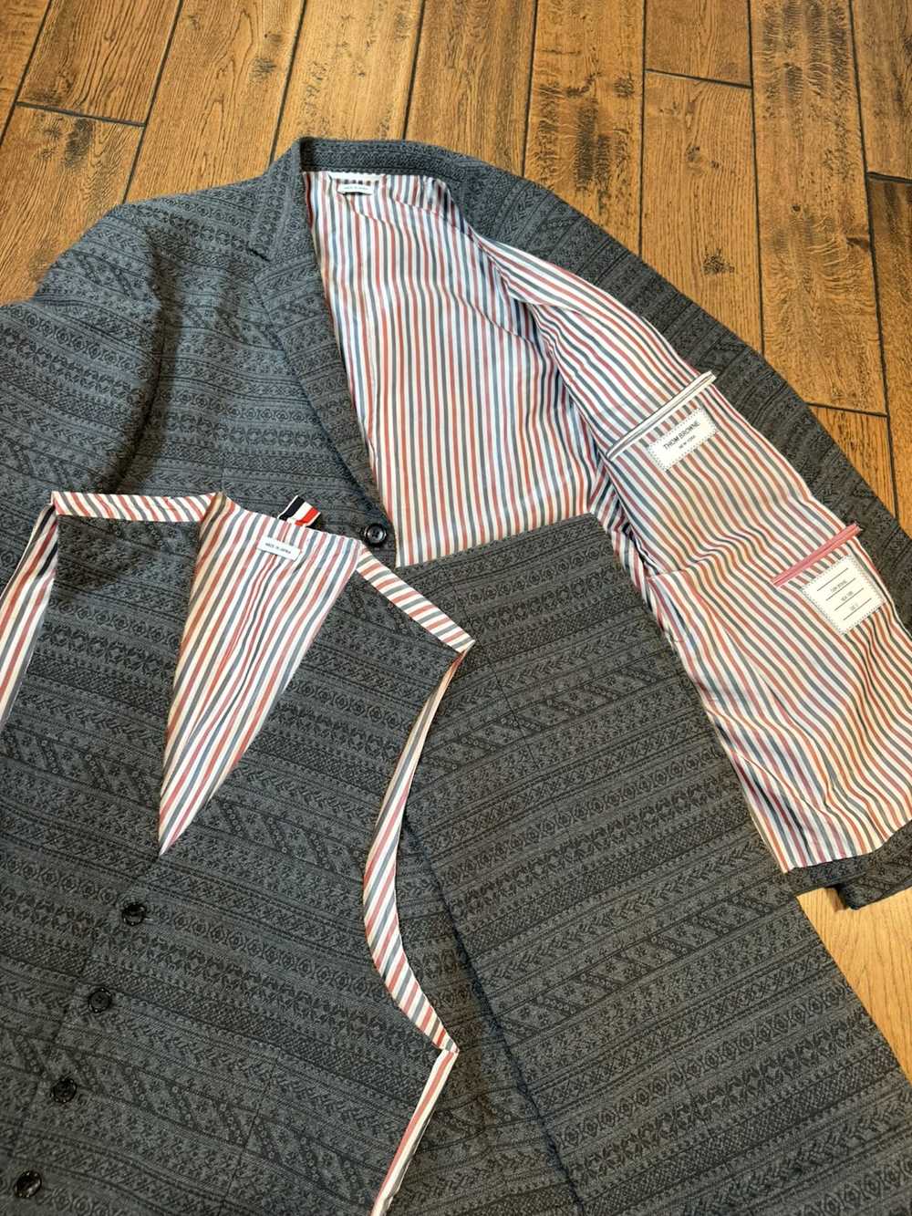 Thom Browne 3 piece Thom Browne Suit, Size 3 - image 3