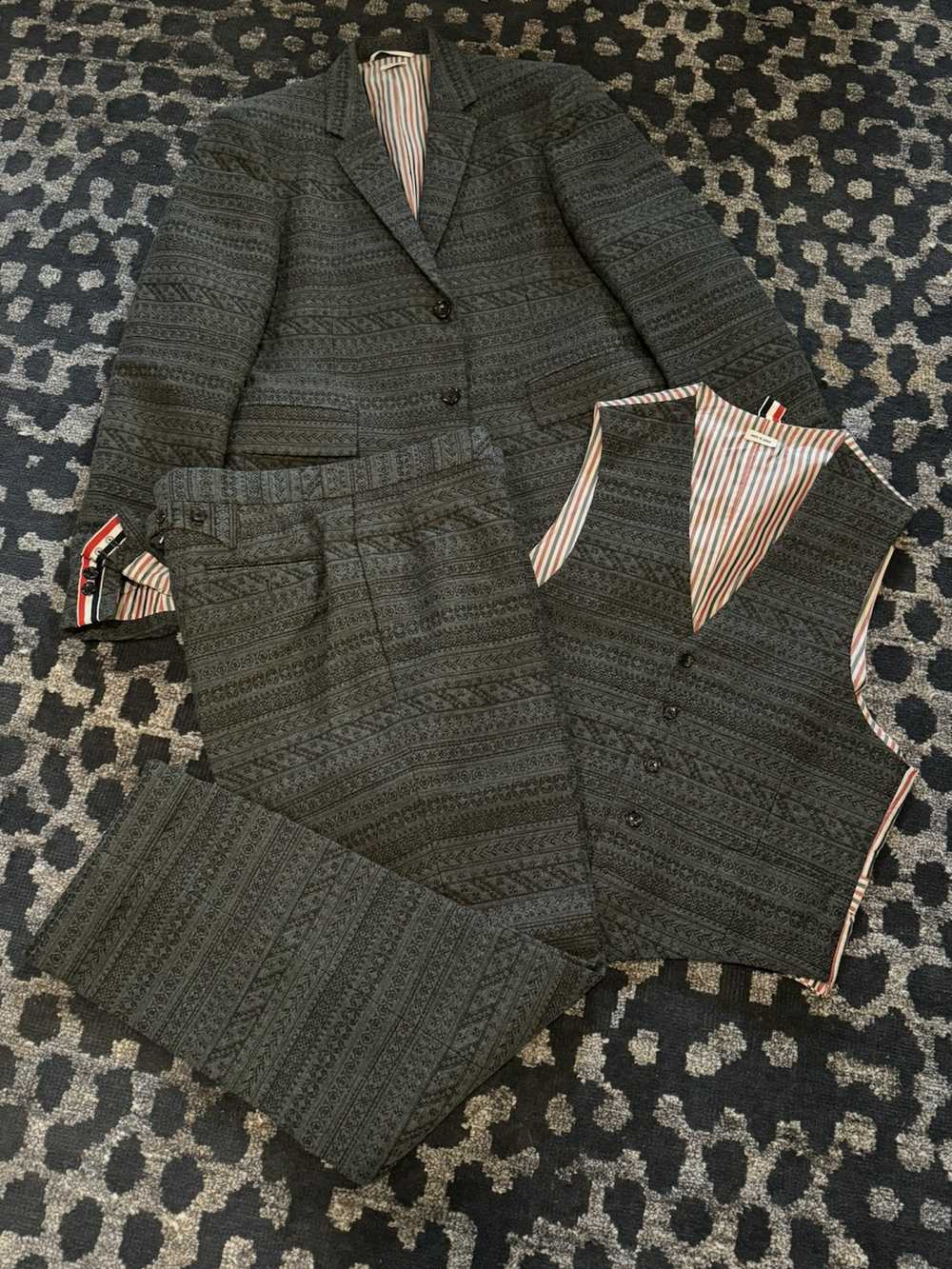 Thom Browne 3 piece Thom Browne Suit, Size 3 - image 5