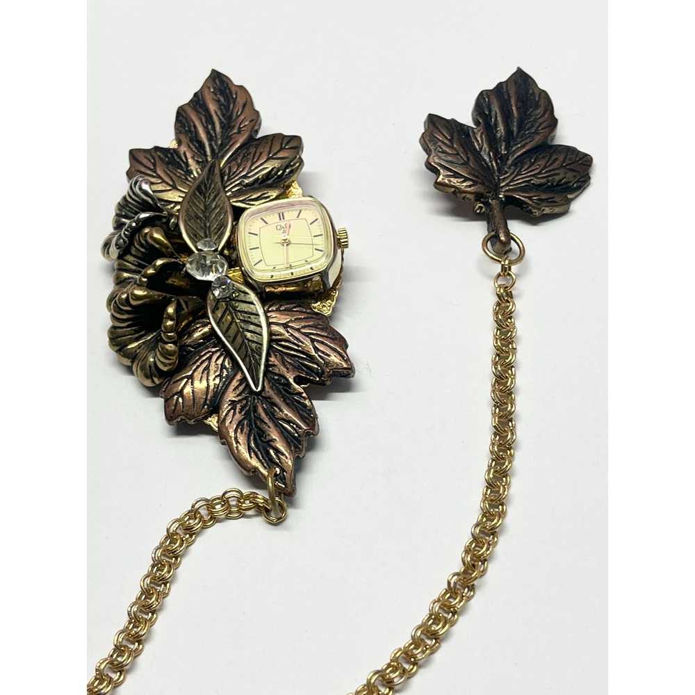 Vintage Vintage leaf chatelaine brooch pin - image 4