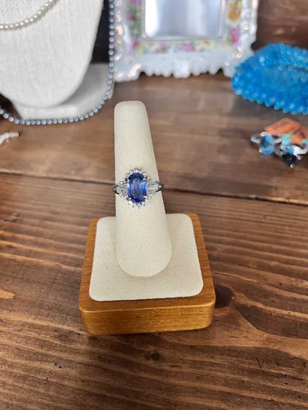Ceylon Sapphire and Diamond Ring GIA - image 6