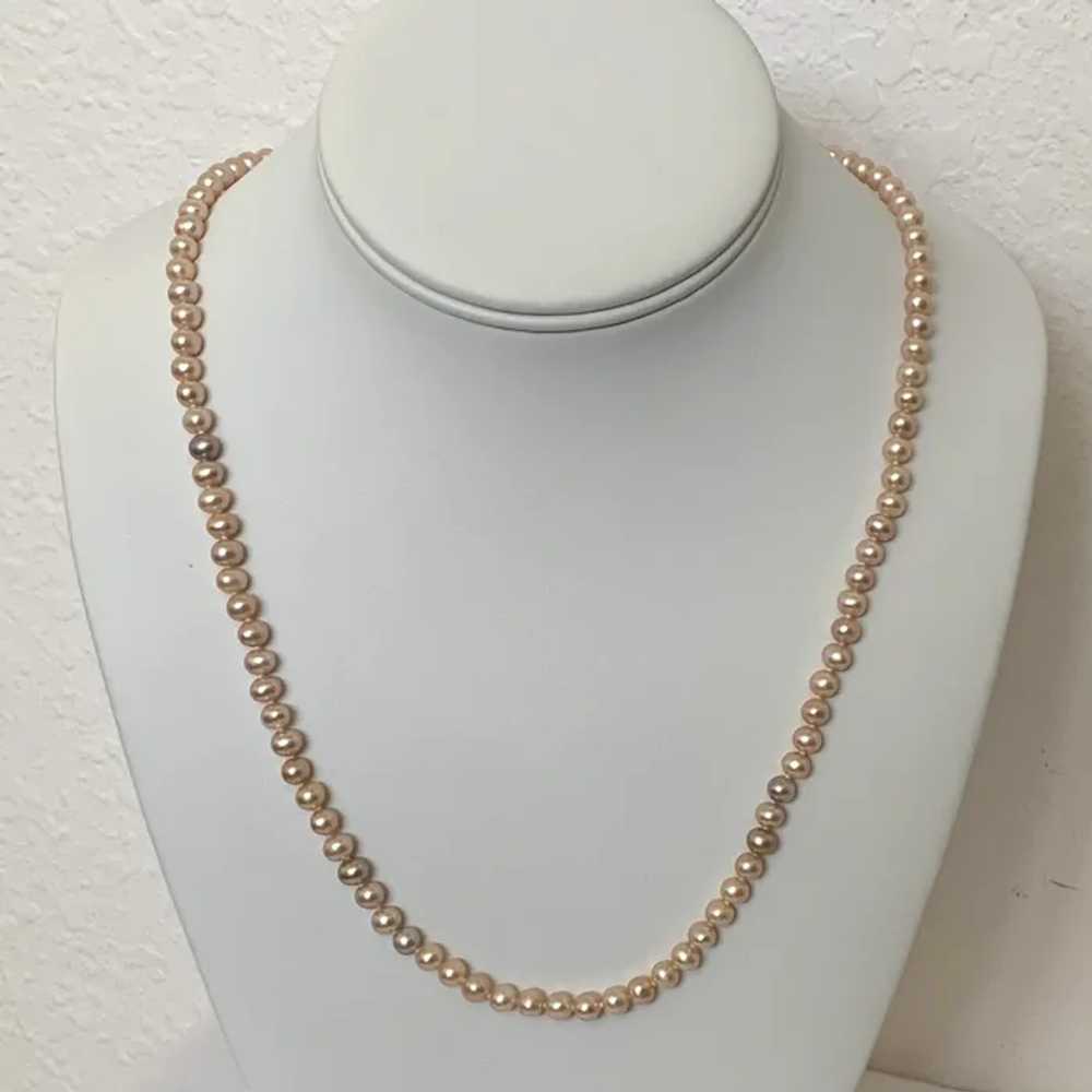 Long Creamy Pink Pearl Necklace - image 3