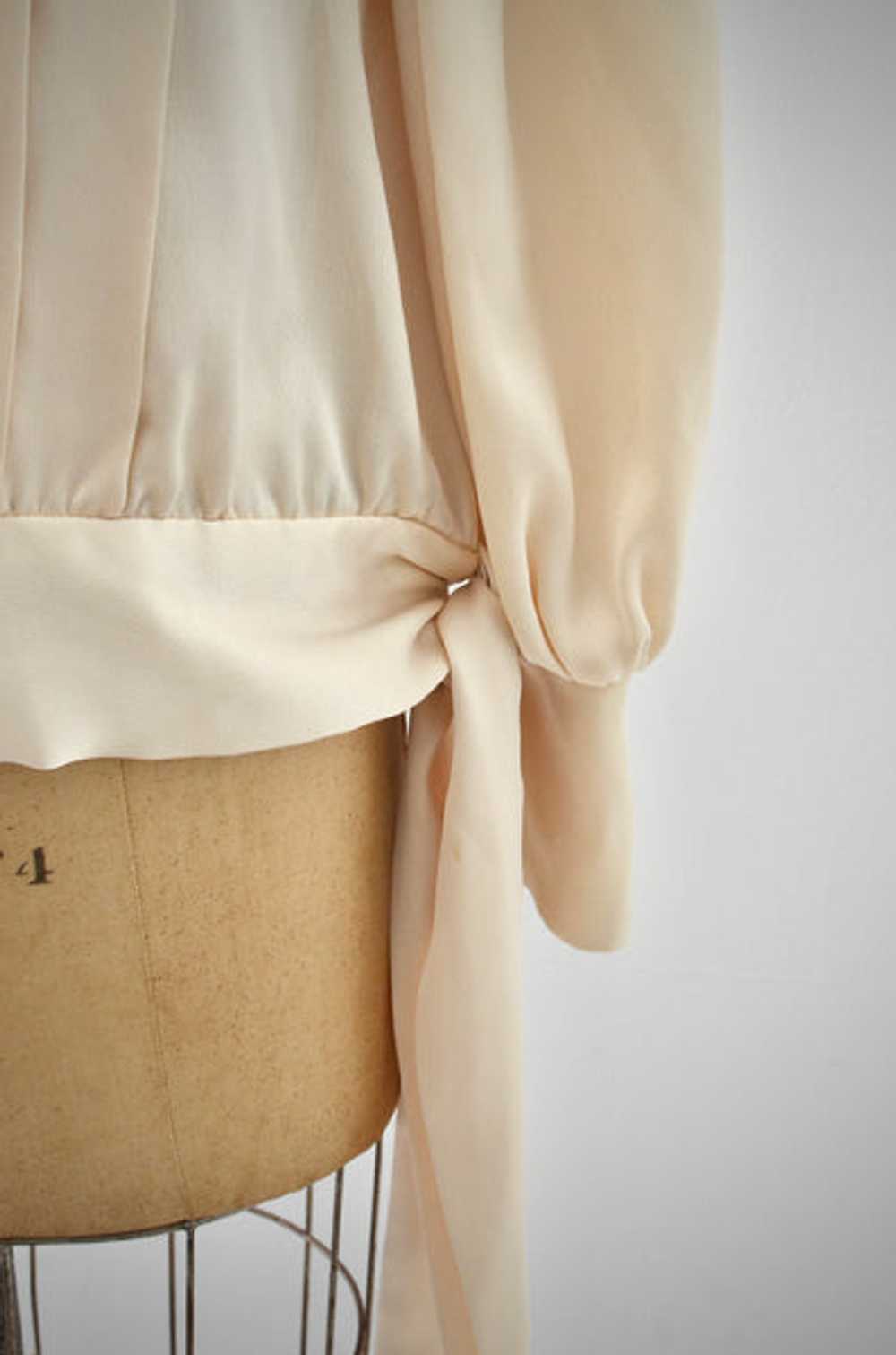 Vintage Cream Blouse - image 3