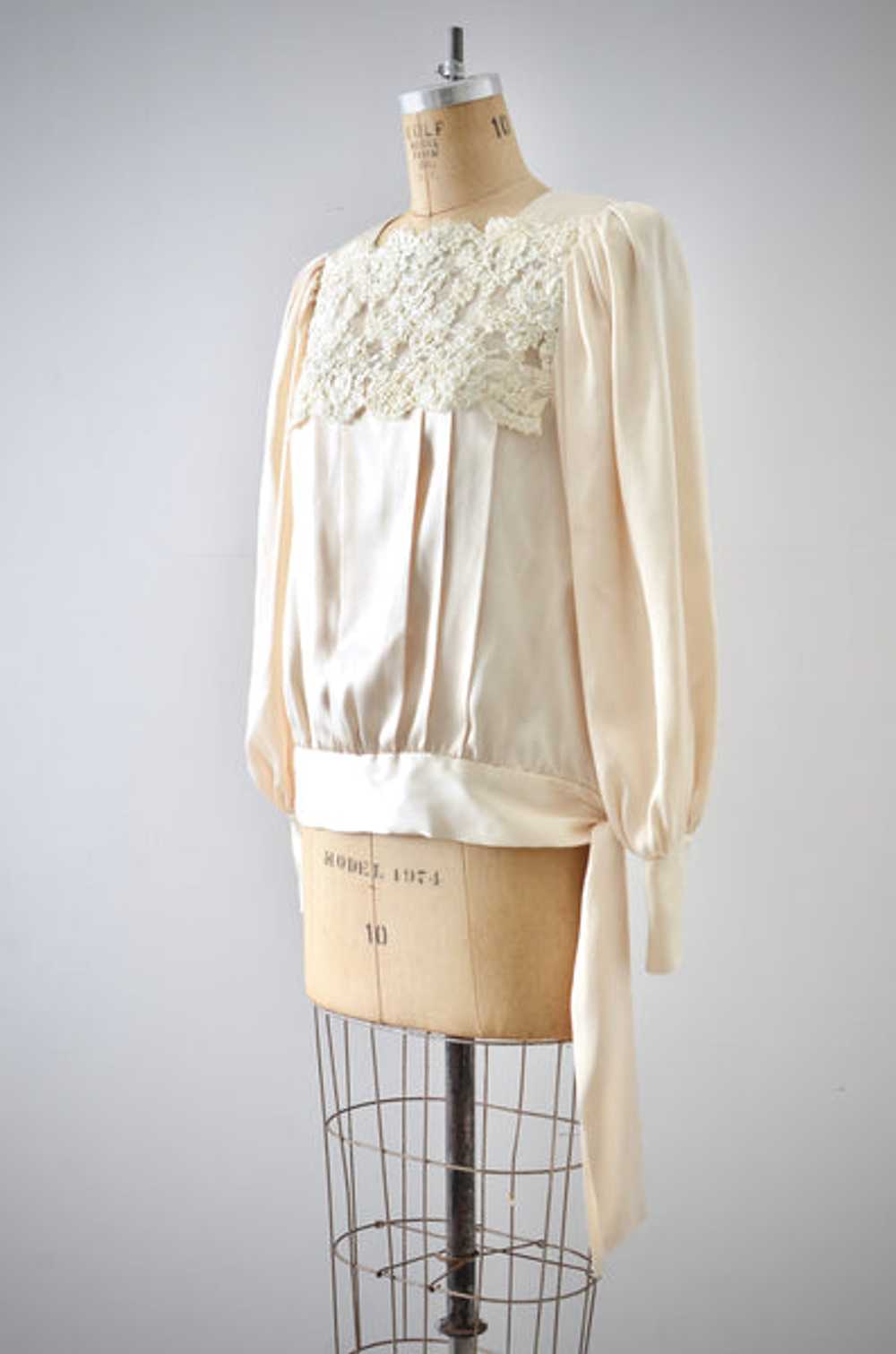 Vintage Cream Blouse - image 4