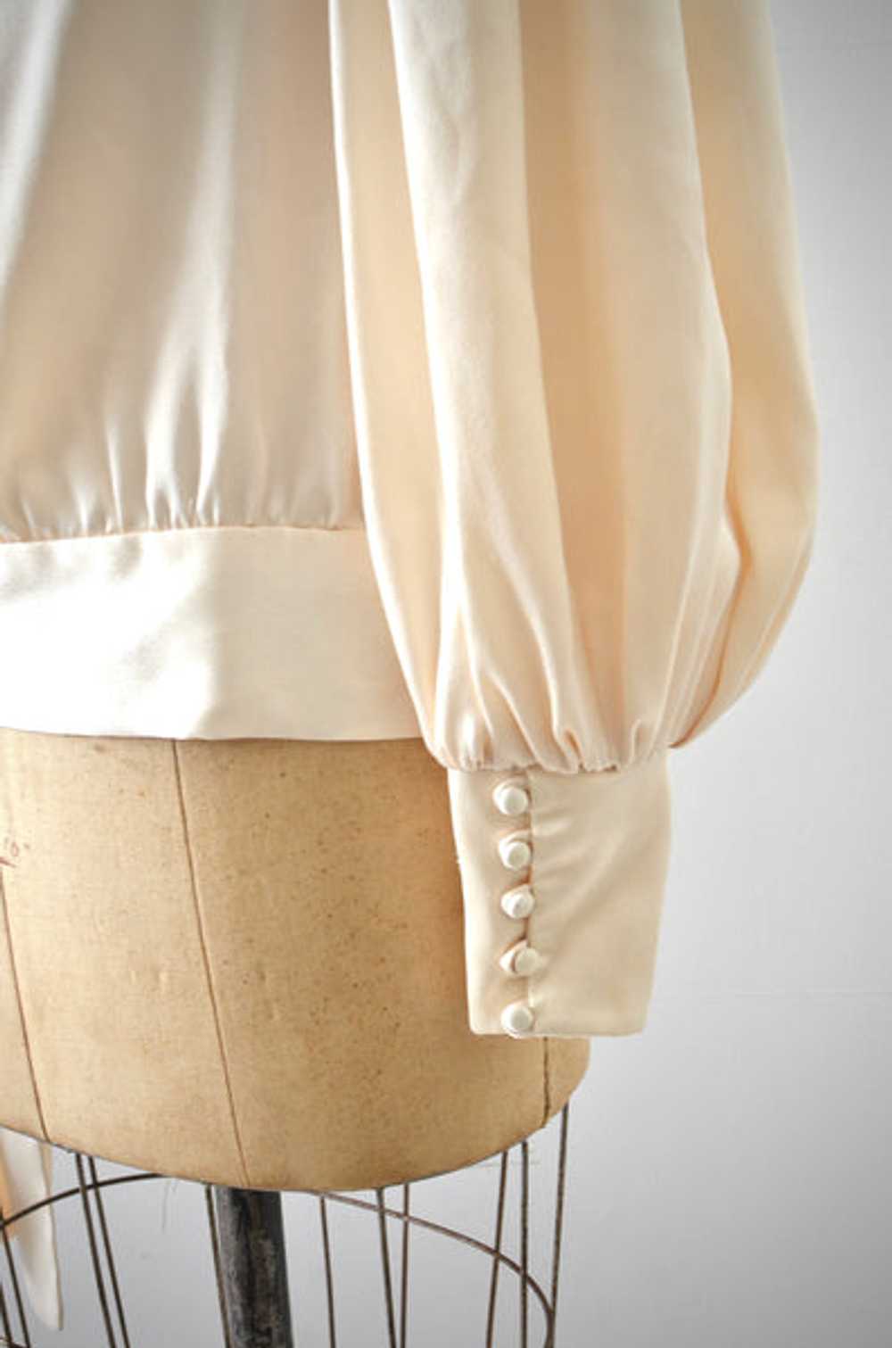 Vintage Cream Blouse - image 6