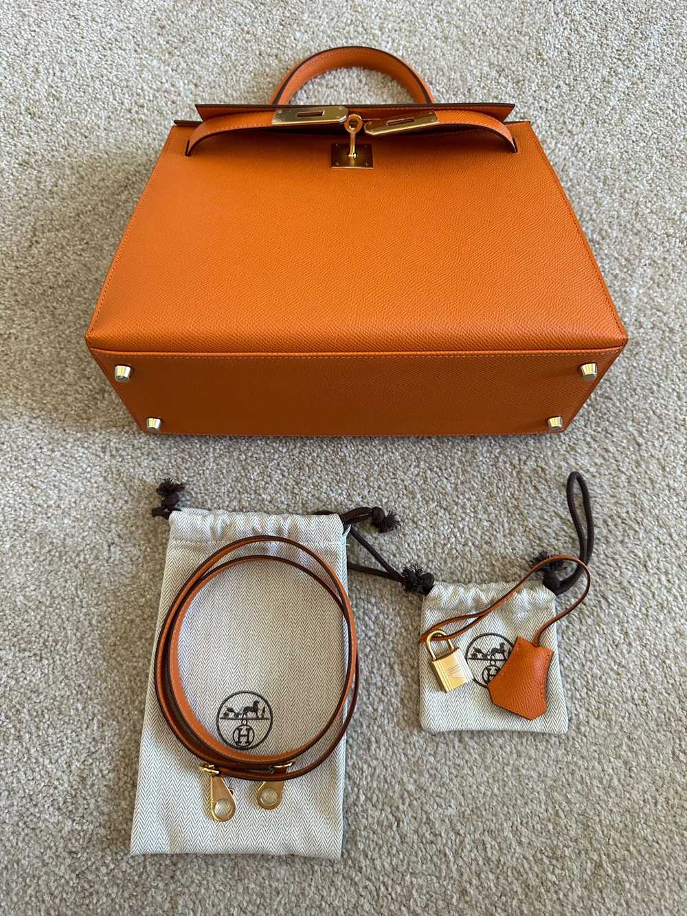 Hermes Hermes Kelly 28 Sellier in Orange Epsom Le… - image 3