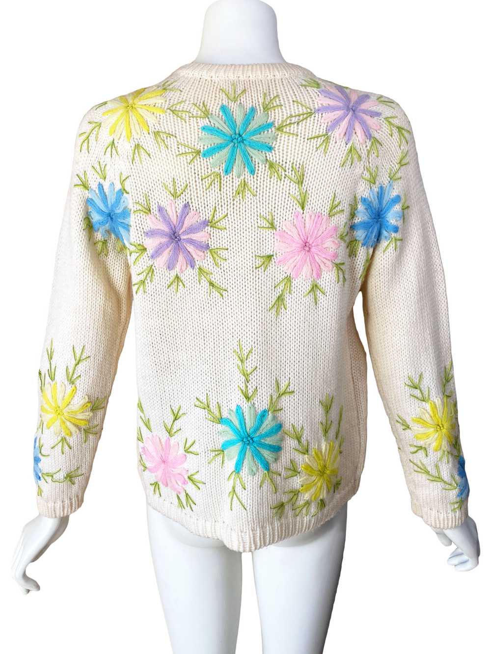 1960s Pastel Embroidered Cardgan - image 3
