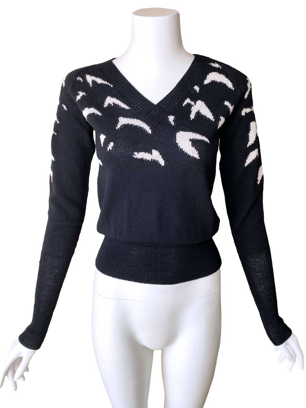 Hanae Mori 1970s Bird Pullover Sweater - image 1