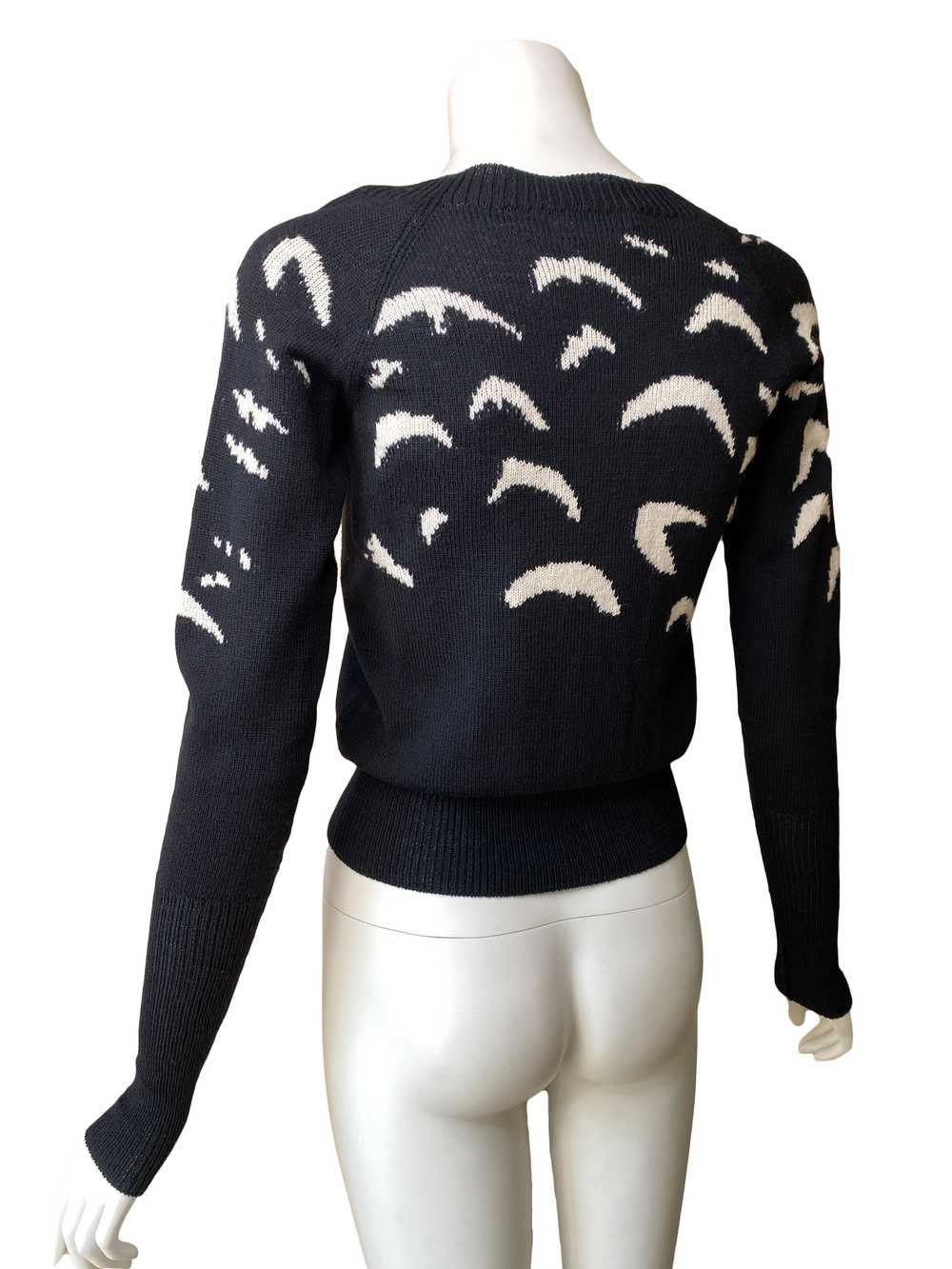 Hanae Mori 1970s Bird Pullover Sweater - image 4